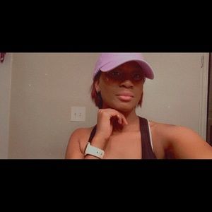 Meet your Posher, Kimberly